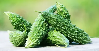 করলার তিতকুটে স্বাদে লুকিয়ে আছে বহু পুষ্টিগুণ